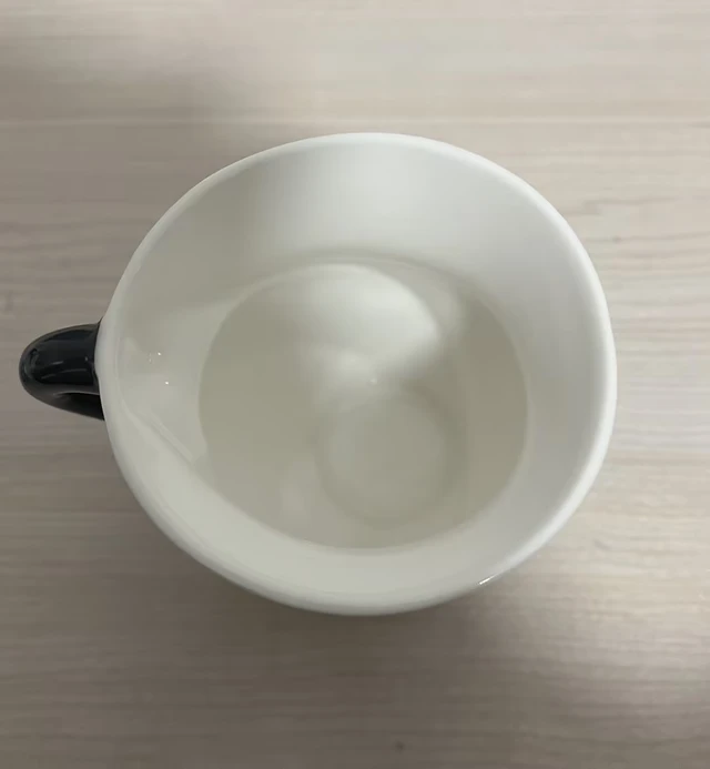 墨半山 A3 陶瓷杯俯视实拍